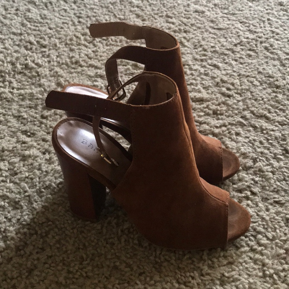 Camel Peep toe high heeled booties
